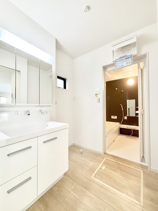 ���̑��@�g�x�x���X���[�Y�ɂ����Ȃ���E�ߏ�B  