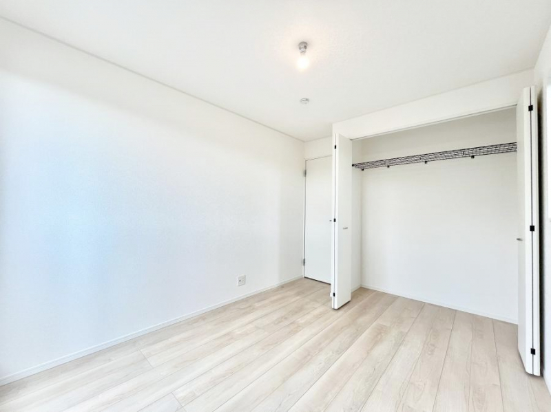 Q@g₷`ŃxbgƋ̒uɂ邱Ƃ܂B   