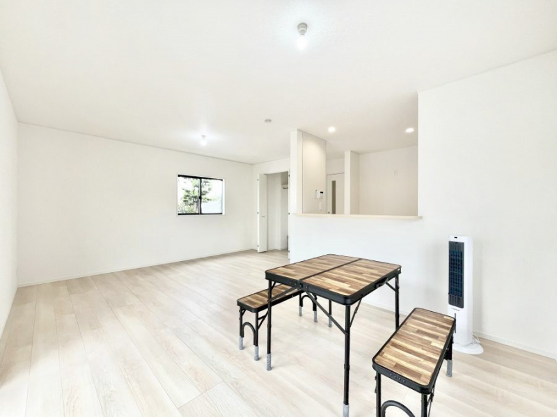 rO@Ƒc̎ԂȂ났̃rO_CjOB   