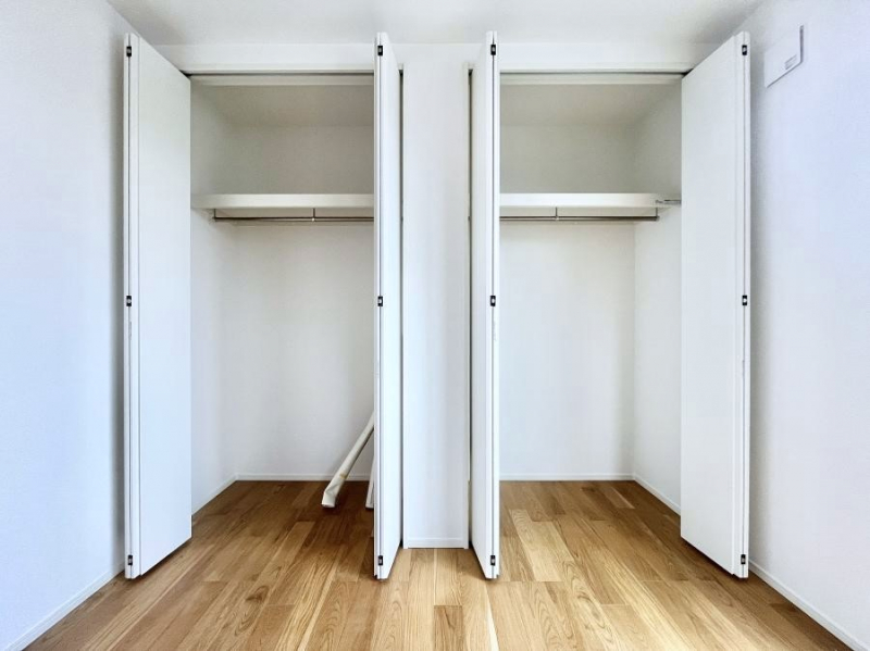 [@m̃N[[bgBŝŌ̈ߗނ܂܂B