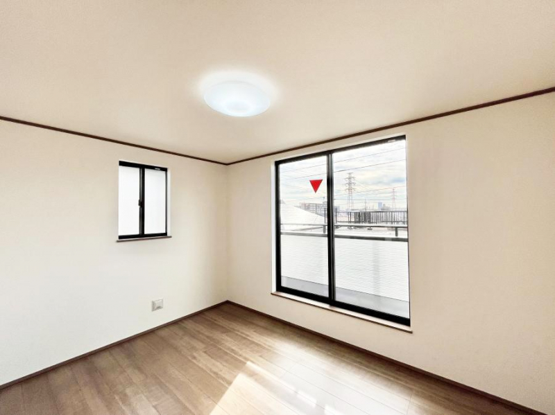 ���̑����ρ@�o���R�j�[���J�������v���X���Ă����m��