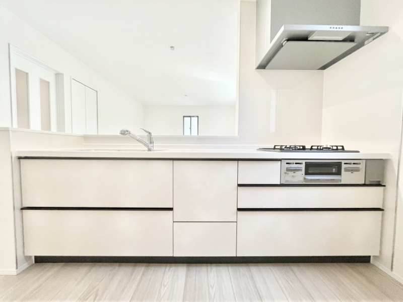 �L�b�`���@�������������I�ɁA�y�����I�V�X�e���L�b�`��  