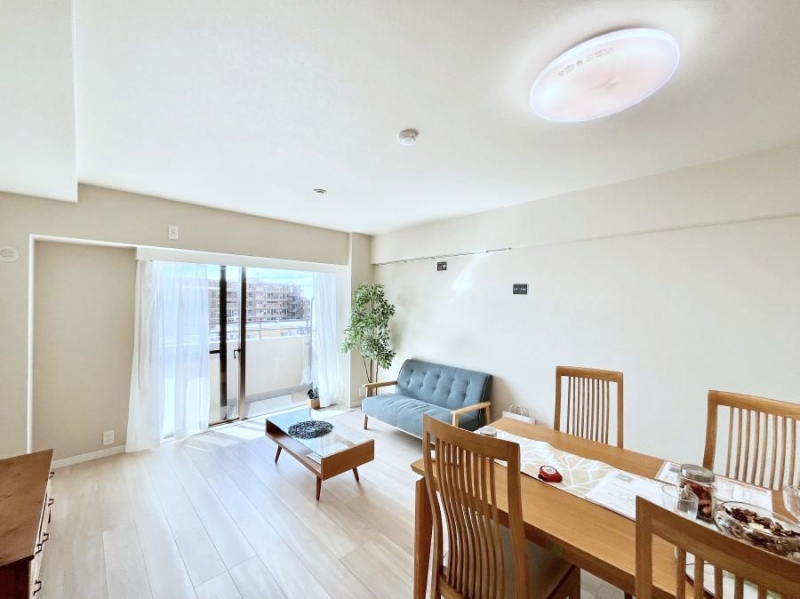 rO@Ƒ̘a₩ȉbĂBĴ郊rOłBƋCGł  