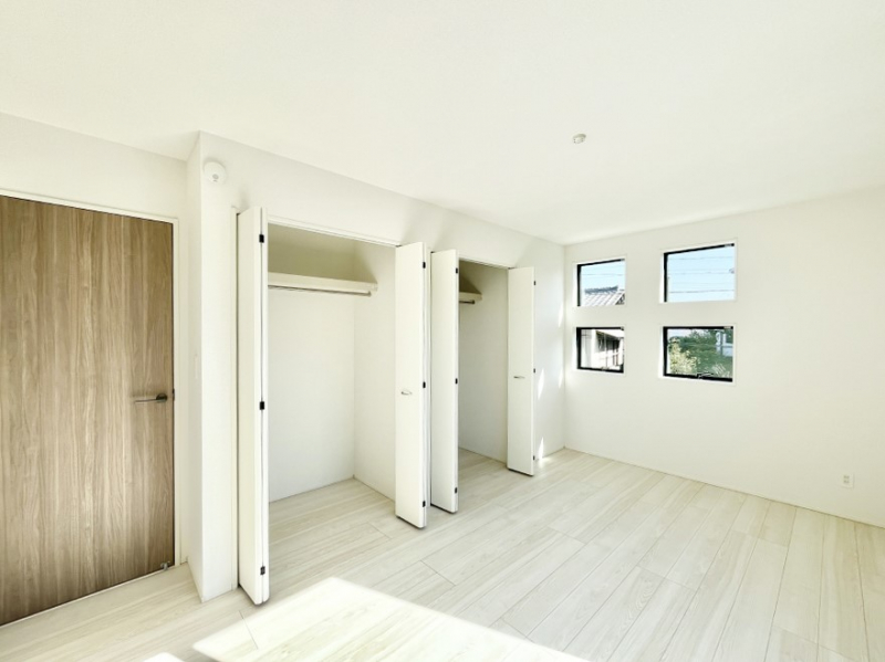 �q�������@�q�������ɂ��������߂Ȏ��[�X�y�[�X�����Ղ�̋���