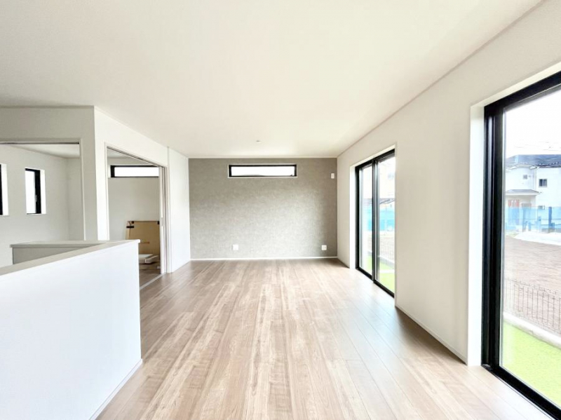 ̑ρ@傫ȑ炽Ղ̗zƕ郊rO  