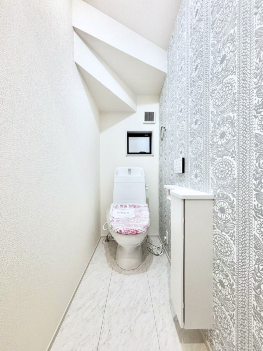 gC@gC1K2KꂼɔzuĂĂƂĂ֗łB 