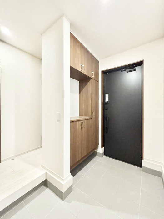 ց@ʔ͂Ƒ̎ʐ^G߂̃CeAŏIƂĉoł܂