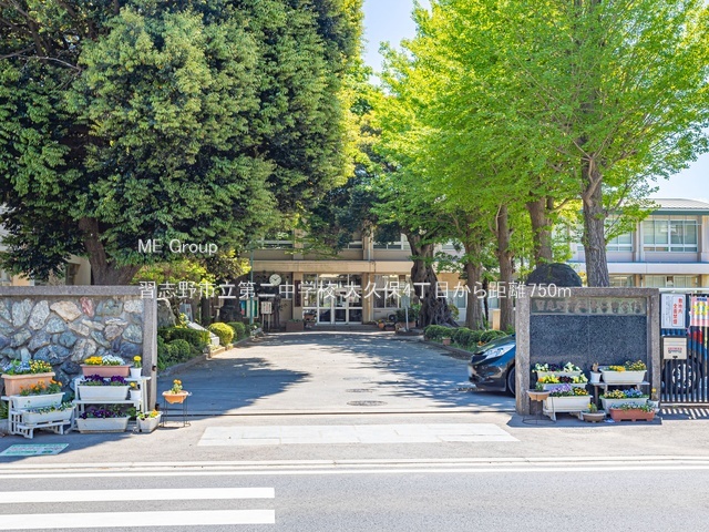 ӊ@wZ 750m Kus񒆊wZ