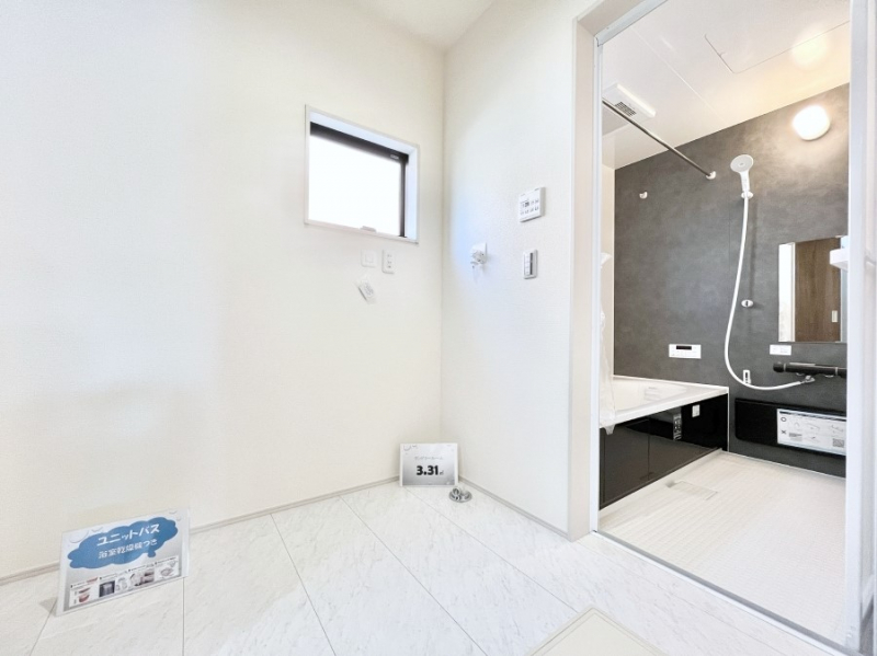 ���̑��@��Ƃ�̐��ʃX�y�[�X�Œ��̐g�x�x�����N���N  