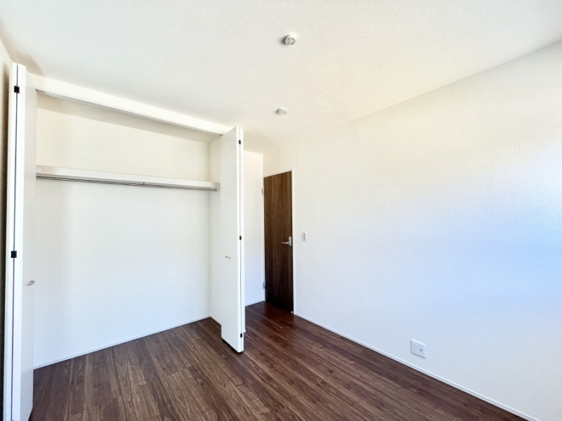 �q�������@�q�������ɂ��������߂Ȏ��[�X�y�[�X�����Ղ�̋���