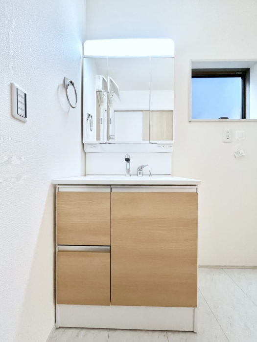 ���ʑ�E���ʏ��@���[�͂Ƌ@�\���ɗD�ꂽ���ʉ��ϑ�