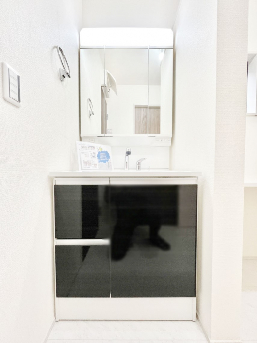 ���ʑ�E���ʏ��@�O�ʋ��L���r�l�b�g�E�V�����[�t�����ʉ��ϑ�ŖZ�������̐g�x�x���X���[�Y�ɁI