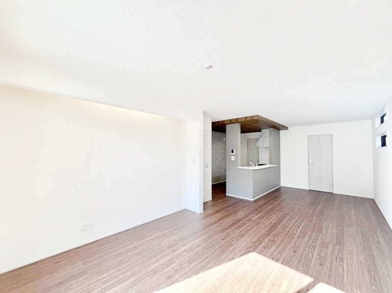 rO@Ƒc̎ԂȂ났̃rO_CjOB