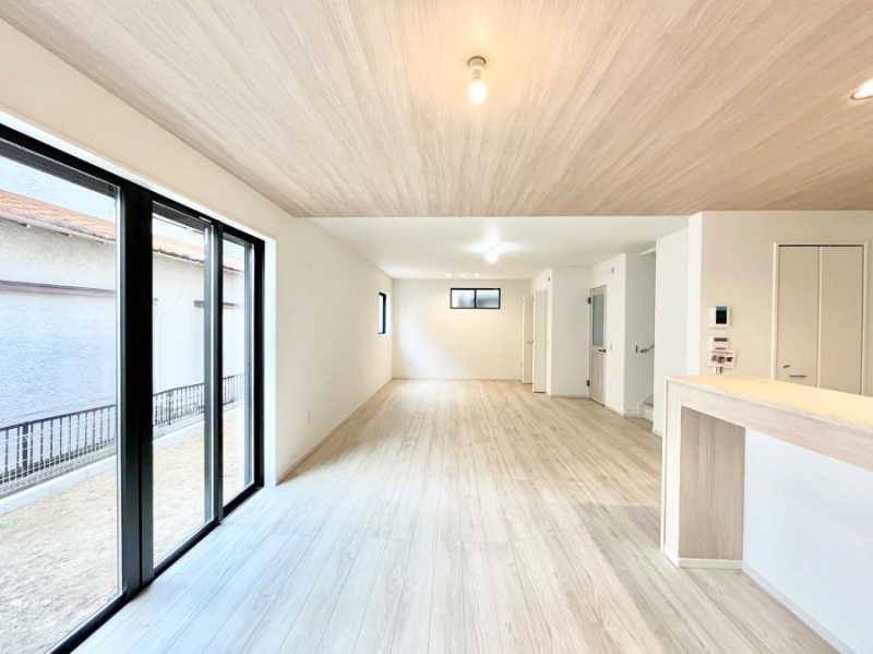 ���̑����ρ@���邢�z���������A�����̕��͋C�ɖ��������_�C�j���O�B