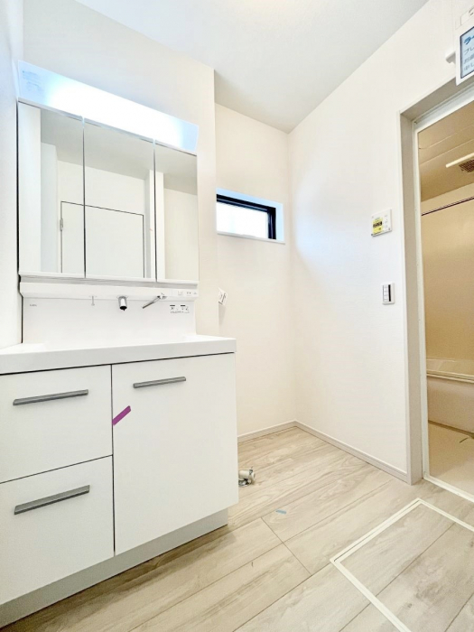 ���̑��@���������Ă���̂Ŏ��C�̑����ꏊ�ł����C���\���s���܂��B�����̐g�x�x���C�����ǂ��I