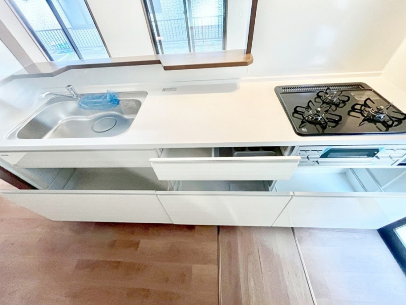 �L�b�`���@�X���C�h���[�t���V�X�e���L�b�`���B�p�X�^��∳�͓�̏o��������X���[�Y