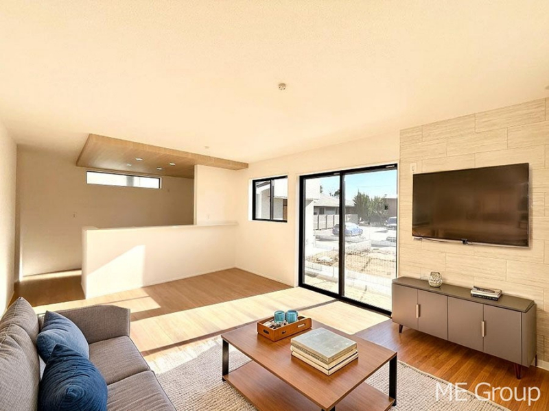 ���r���O�@���Ƒ��̓��₩�Șb�����ŕ�܂�閾�邢���r���O  ���Ƌ��CG�ł�