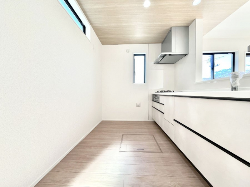 �L�b�`���@��Ƃ肠��L�b�`���ł͂��Ƒ��Ɗy�������������ł��܂��B