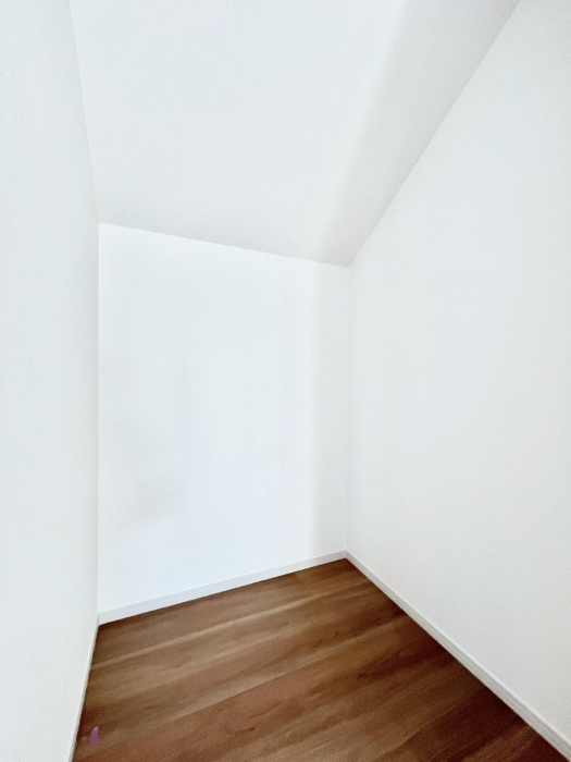 ���̑��@�ߗނ��n���K�[�Ɋ|�����܂܎��[�ł���WIC�B�ߗނ̐������ڂ����₷���ĕ֗��ł��I