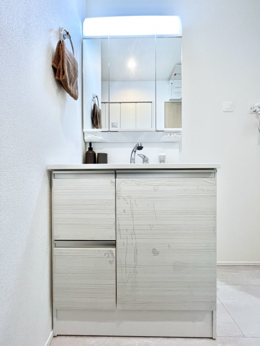 ���ʑ�E���ʏ��@�傫�����₷���O�ʋ��Ő�����������ʑ�́A�g�����Ȃ݃`�F�b�N�┧�̂������ɂ������߂ł��B 