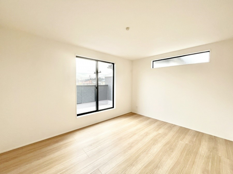 ���̑����ρ@�o���R�j�[���J�������v���X���Ă����m��