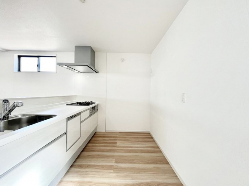 �L�b�`���@��Ƃ肠��L�b�`���ł͂��Ƒ��Ɗy�������������ł��܂��B