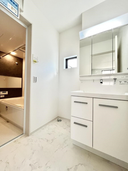 ���̑��@���������Ă���̂Ŏ��C�̑����ꏊ�ł����C���\���s���܂��B�����̐g�x�x���C�����ǂ��I