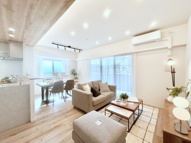 rO@ƑꏏɂHy݂ȂLXrO_CjO