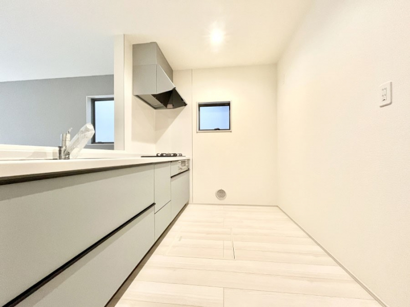 �L�b�`���@��Ƃ肠��L�b�`���ł͂��Ƒ��Ɗy�������������ł��܂��B