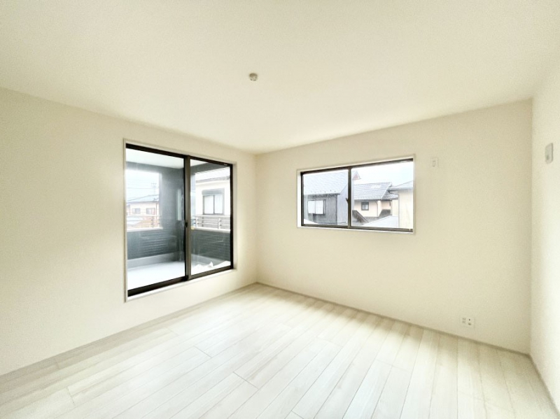 ���̑����ρ@���邢�o���R�j�[�T�C�h�ɗm����ݒu�B�ڊo�߂̗ǂ��Q���ɁB 