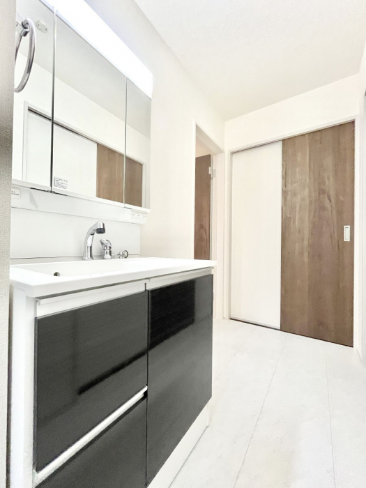 ���ʑ�E���ʏ��@�傫�����₷���O�ʋ��Ő�����������ʑ�́A�g�����Ȃ݃`�F�b�N�┧�̂������ɂ������߂ł��B 