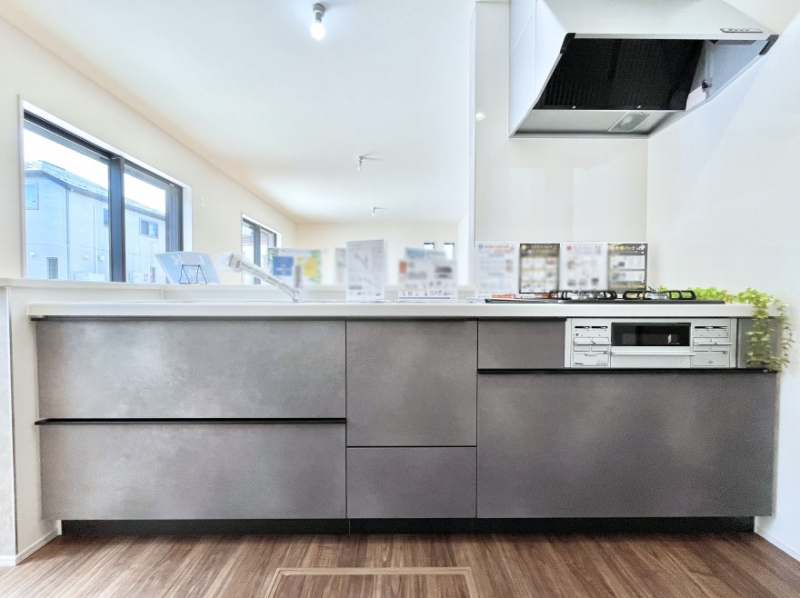 �L�b�`���@�������������I�ɁA�y�����I�V�X�e���L�b�`��  