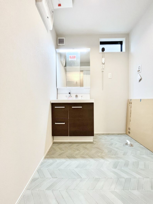 ���ʑ�E���ʏ��@�傫�����₷���O�ʋ��Ő�����������ʑ�́A�g�����Ȃ݃`�F�b�N�┧�̂������ɂ������߂ł��B 