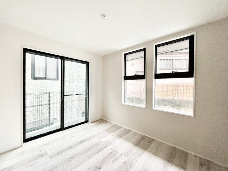 ���̑����ρ@1�K5.25���̗m���B���邢�������Ńv���C�x�[�g���Ԃ��[���B