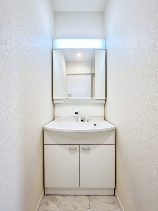 ���ʑ�E���ʏ��@�傫�����₷���O�ʋ��Ő�����������ʑ�́A�g�����Ȃ݃`�F�b�N�┧�̂������ɂ������߂ł��B 