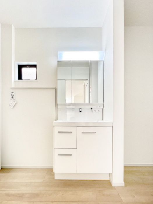 ʑEʏ@[͂Ƌ@\ɗDꂽꃉNNʉϑI  