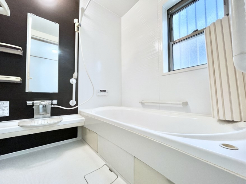 �����@����̔�����₷��؂ȃo�X�^�C���B�������Ƃ����C���y����Ŕ����Ƃ肽���ł��ˁI  