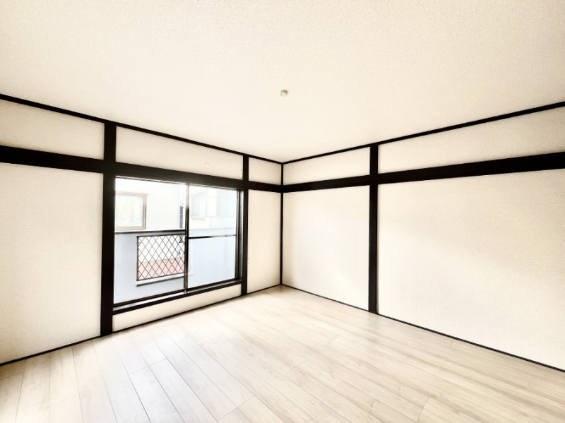 ���̑����ρ@�o���R�j�[���J�������v���X���Ă����m��