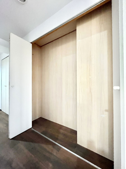 ���̑����ρ@�L�����[�B�|�������G�߂̏��������[���邱�Ƃ��ł��܂��B