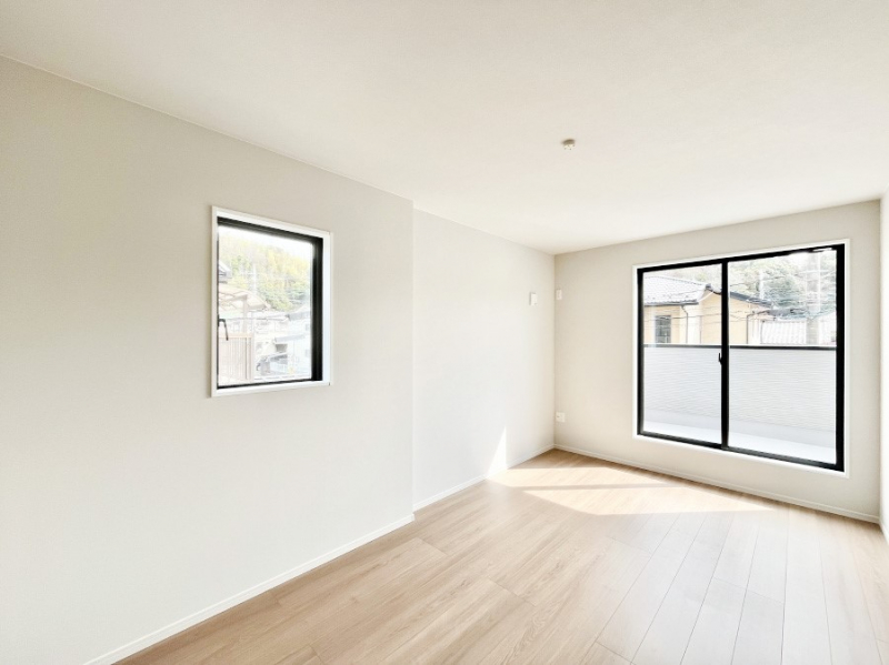 �Q���@���邢�o���R�j�[�T�C�h�ɗm����ݒu�B�ڊo�߂̗ǂ��Q���ɁB 