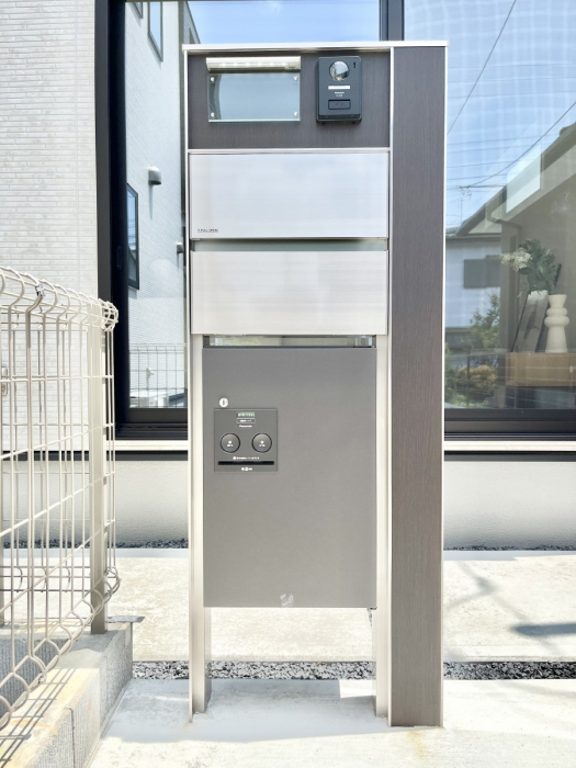 ̑@\DEC^[zE|XgEzanwЂƂɏWBGgXɂȂރVvfUCB