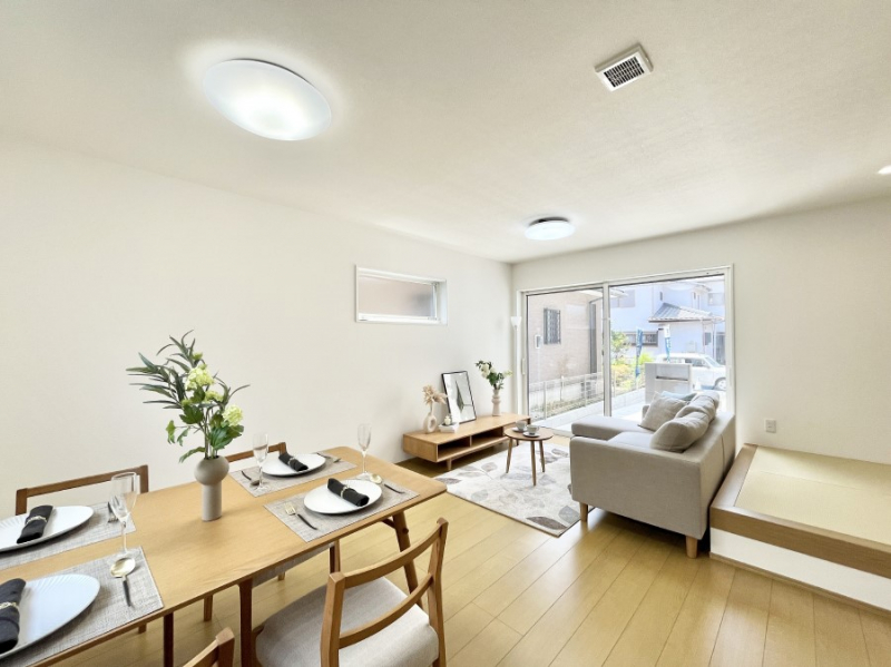 rO@邢zA͋̕Cɖ郊rOE_CjOB 