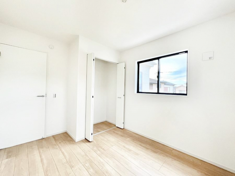 �q�������@���q���܂̂������Ƃ��Ă��I�ߗނ̐������ڂɕ֗��ȃN���[�[�b�g�t���̗m���B