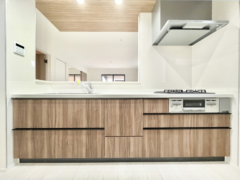 �L�b�`���@�������������I�ɁA�y�����I�V�X�e���L�b�`��  