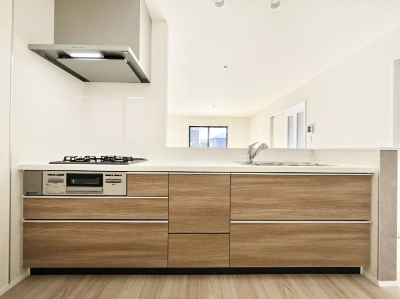 �L�b�`���@�������������I�ɁA�y�����I�V�X�e���L�b�`��  