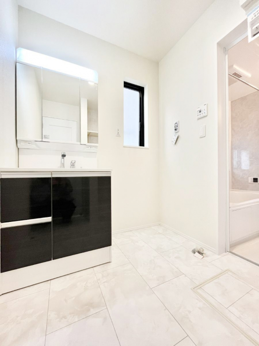 ���̑��@�L�X�Ƃ�Ƃ�̂��郉���h���[�X�y�[�X