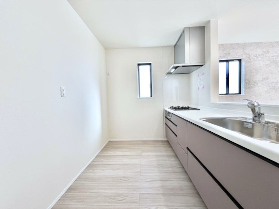 �L�b�`���@��Ƃ肠��L�b�`���ł͂��Ƒ��Ɗy�������������ł��܂��B