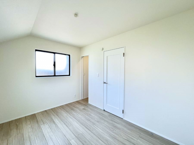 �q�������@�q�������ɂ��������߂Ȏ��[�X�y�[�X�����Ղ�̋���