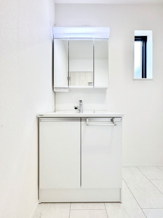 ���ʑ�E���ʏ��@�傫�����₷���O�ʋ��Ő�����������ʑ�́A�g�����Ȃ݃`�F�b�N�┧�̂������ɂ������߂ł��B 