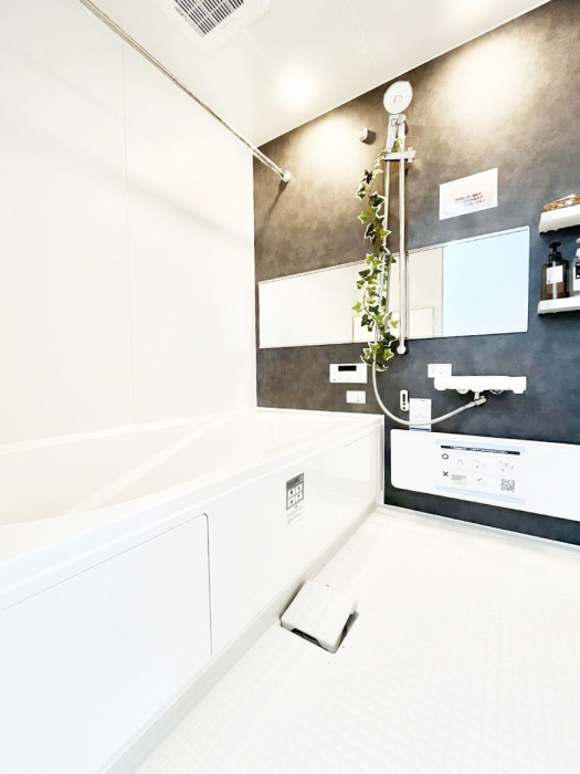 �����@����̔�������Ă���閾�邢�������̂���o�X���[��